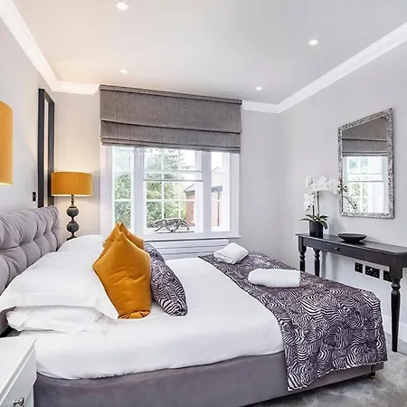 Bootham House Luxury Apartment 4 *